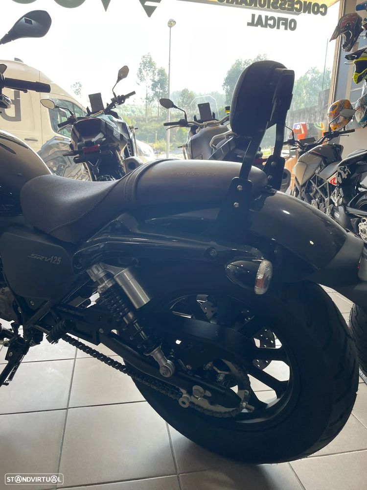 QJ Motor SRV 125 - 4