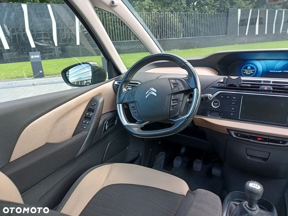 Citroën C4 Grand Picasso - 23