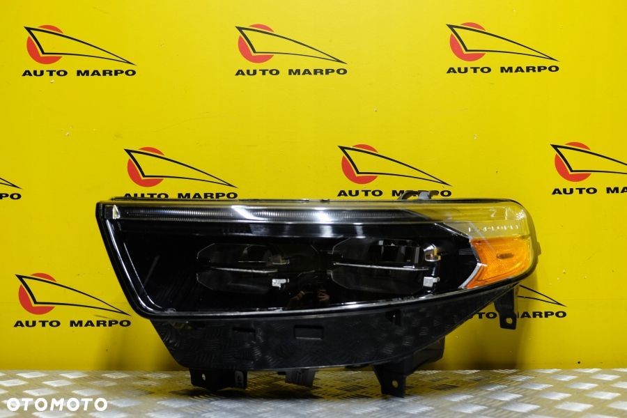 FORD EXPLORER 2020- REFLEKTOR LAMPA MID LED LEWA MB5B-13W030-BF USA - 2