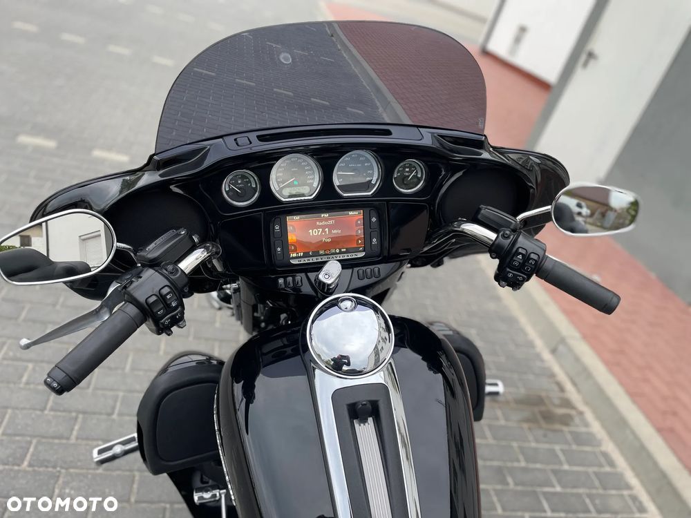 Harley-Davidson Touring Ultra Limited - 16