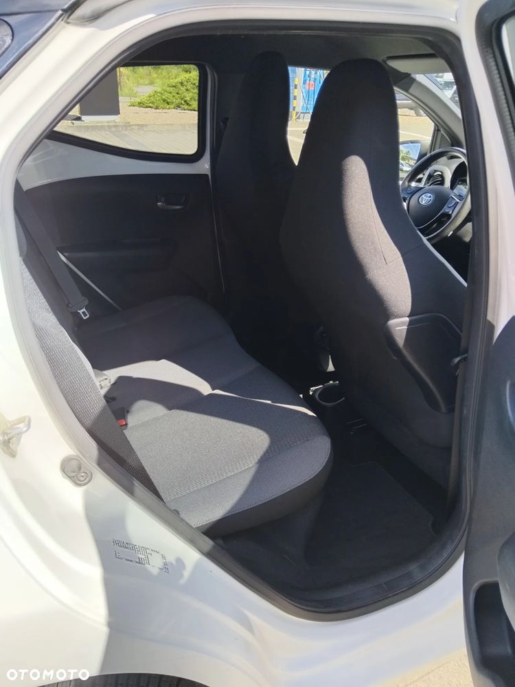 Toyota Aygo 1.0 VVT-i Black Edition - 28