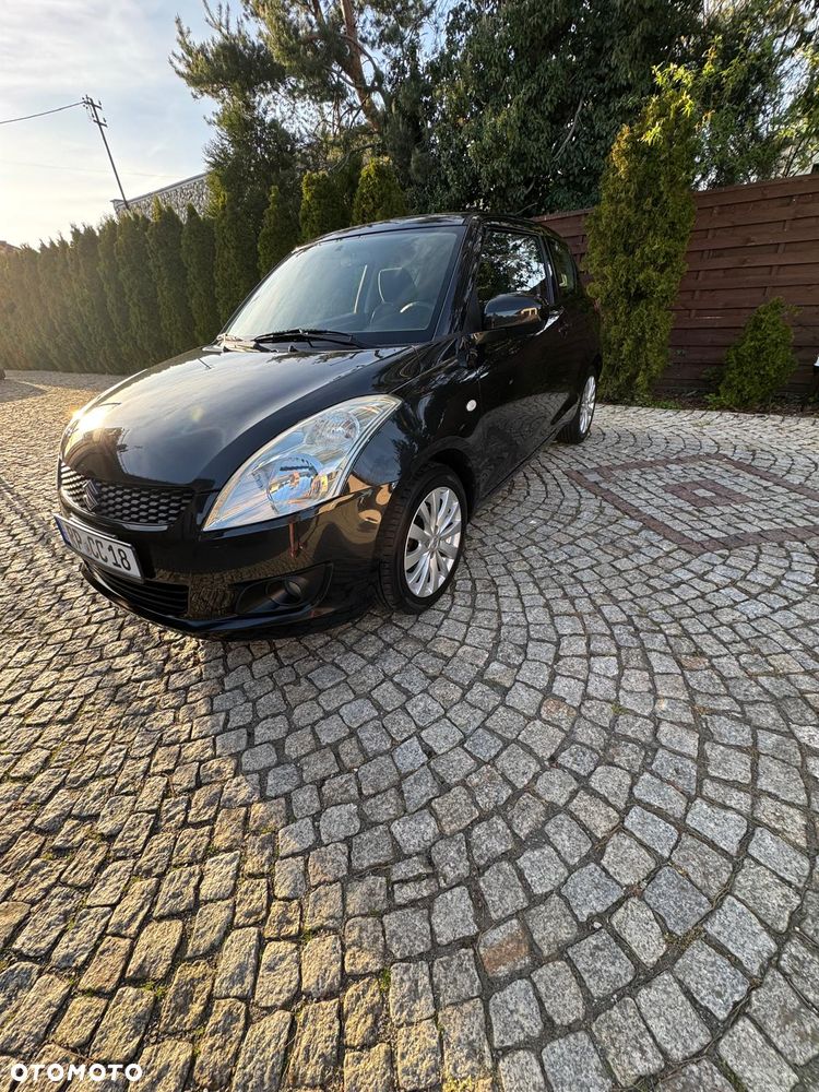 Suzuki Swift 1.2 Premium - 1