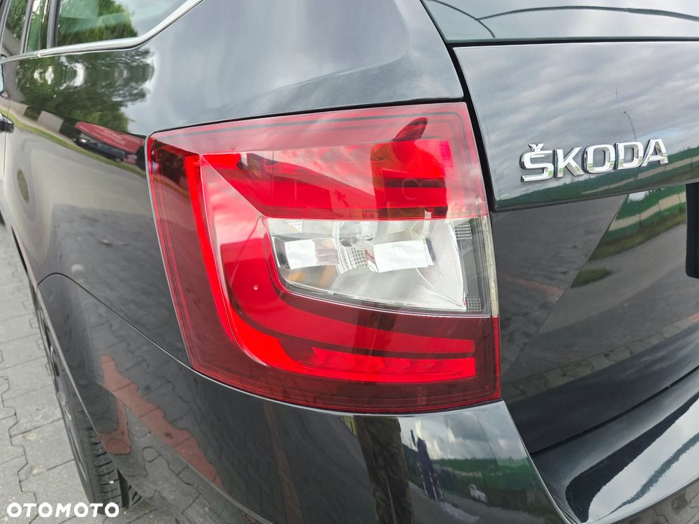 Skoda Octavia 2.0 TDI Style DSG - 19