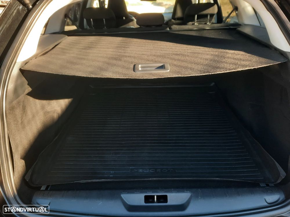 Peugeot 308 SW 1.6 BlueHDi Allure - 33