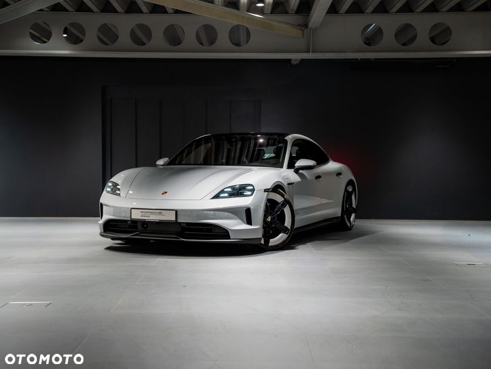 Porsche Taycan
