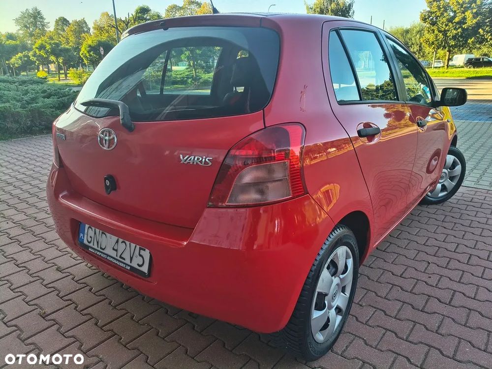 Toyota Yaris 1.0 VVT-i Team - 5