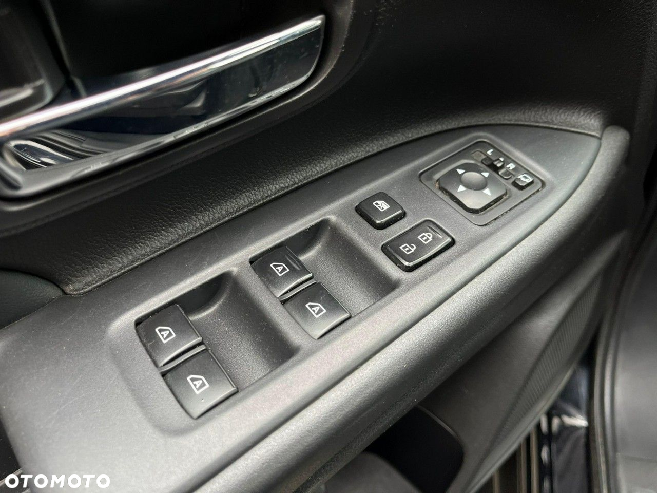 Mitsubishi Outlander 2.0 4WD CVT Diamant+ - 14