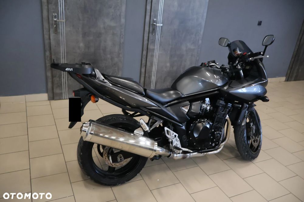 Suzuki Bandit - 12