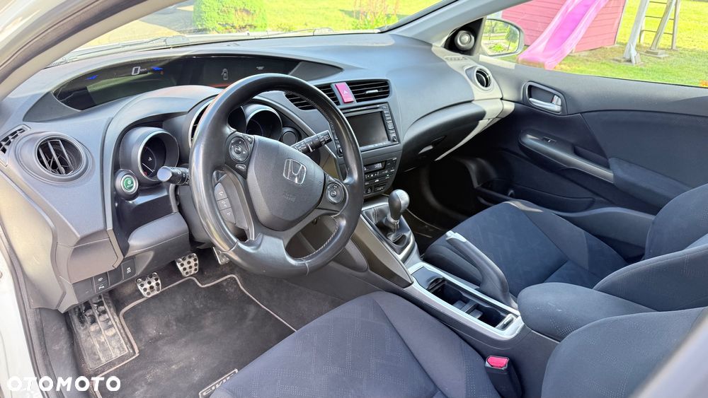 Honda Civic 1.6 i-DTEC Executive Navi ADAS II - 6