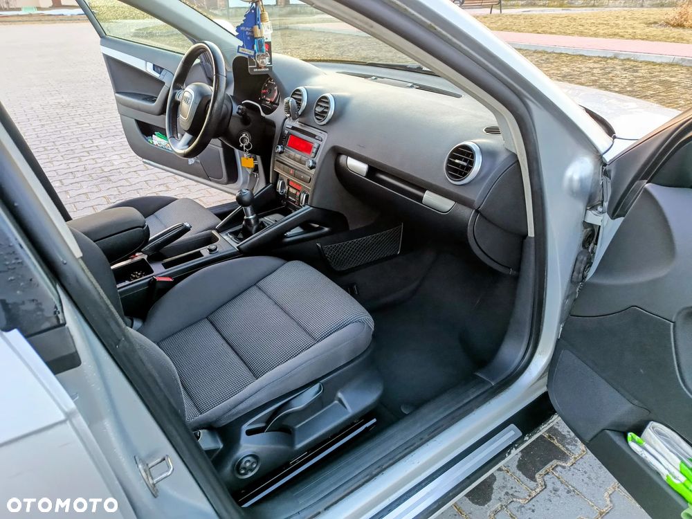 Audi A3 Sportback 1.8T FSI Ambition - 5