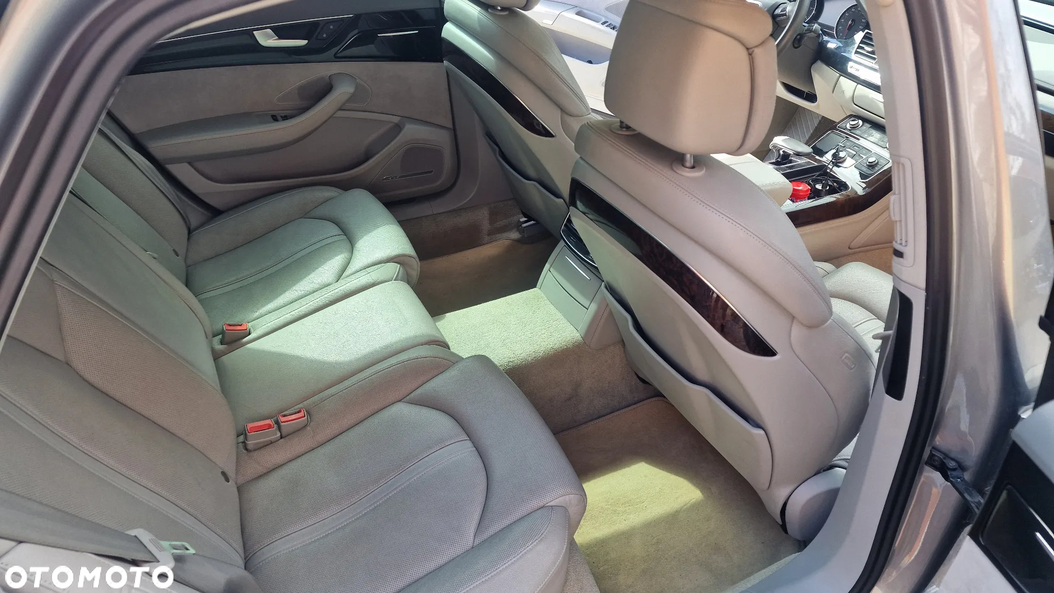 Audi A8 4.2 FSI L Quattro - 16
