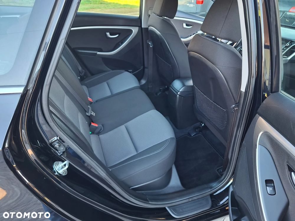 Hyundai i30 - 15