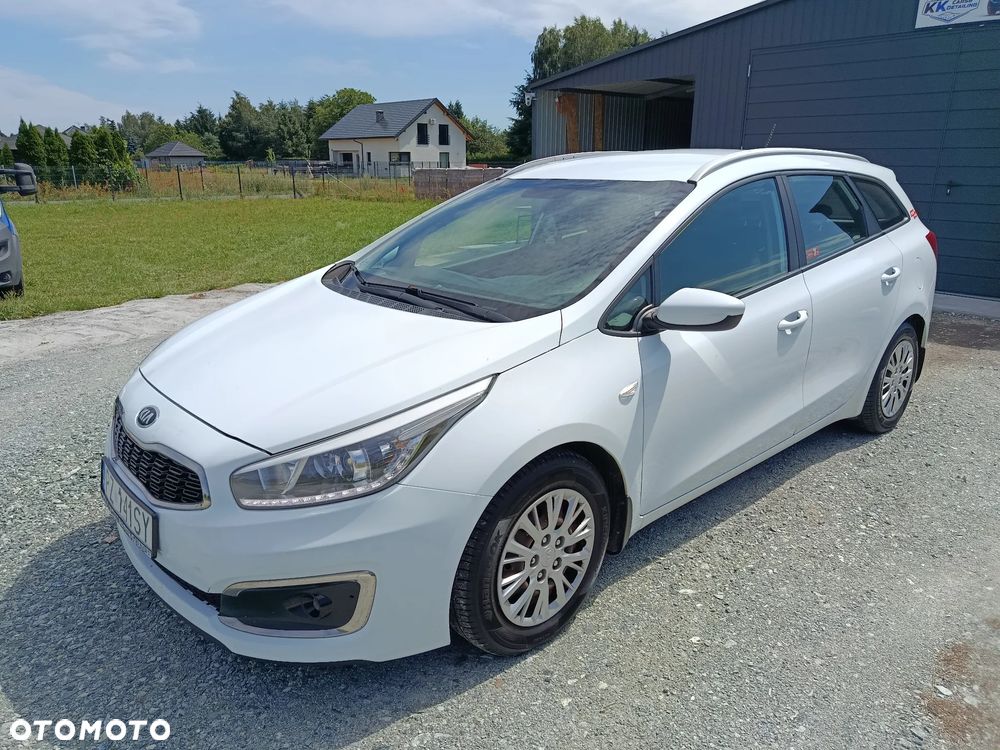 Kia Ceed 1.6 CRDi L - 3