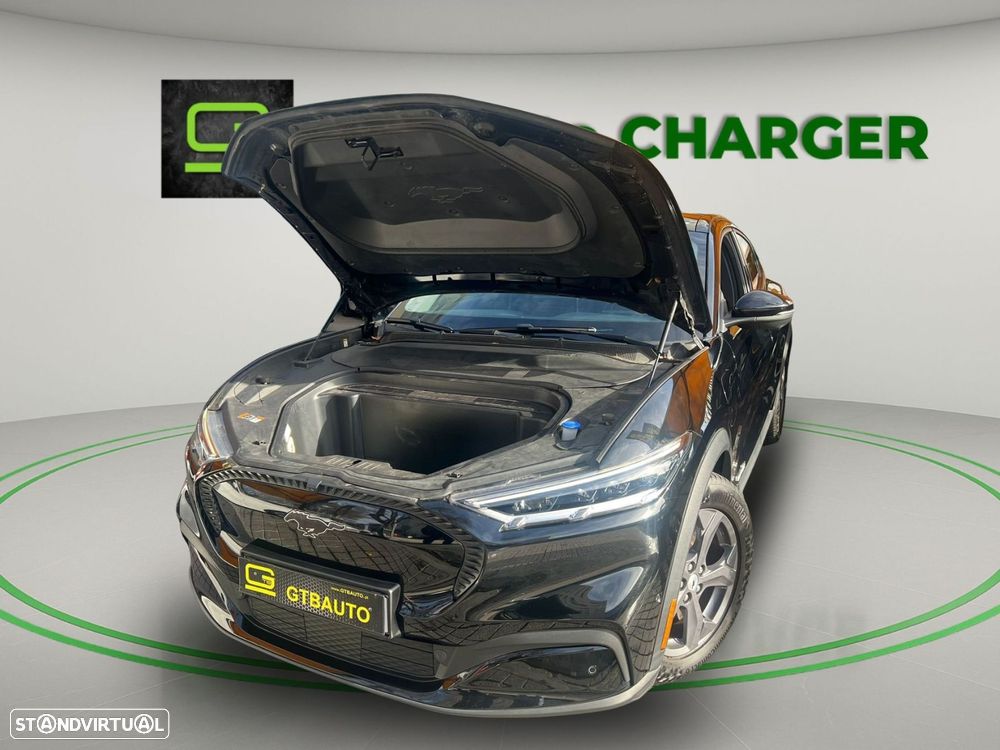 Ford Mustang Mach-E 75.7 kWh Premium AWD - 47