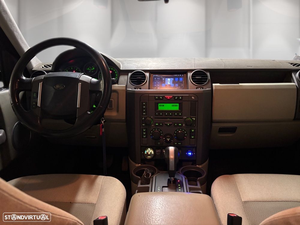 Land Rover Discovery - 4
