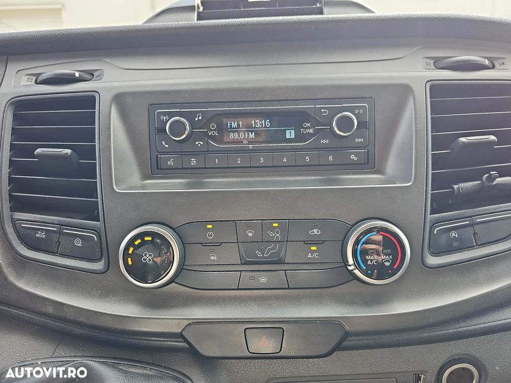 Ford Transit - 16