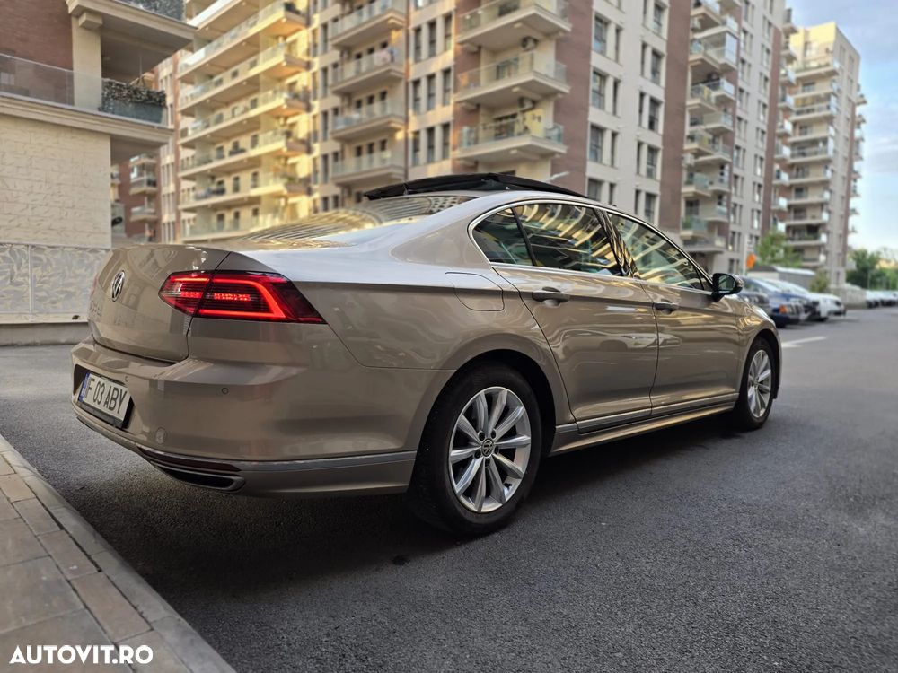Volkswagen Passat 1.6 TDI SCR DSG Business - 5