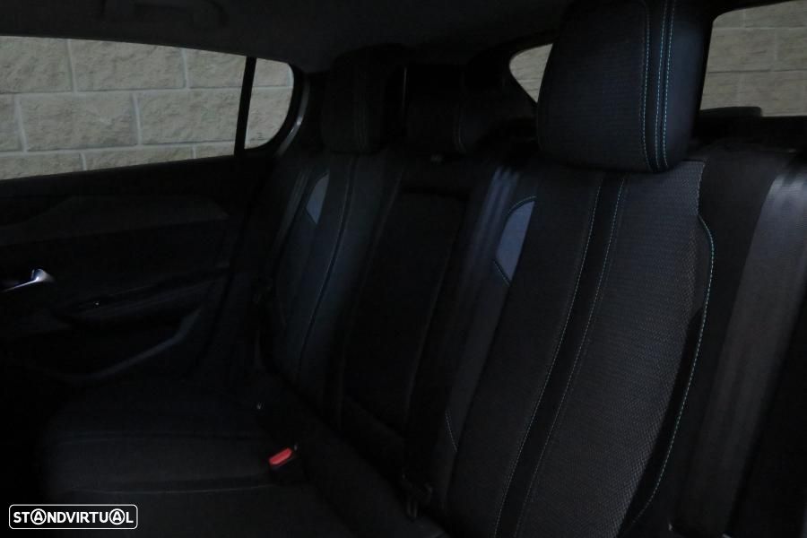 Peugeot 308 1.2 PureTech Allure - 12