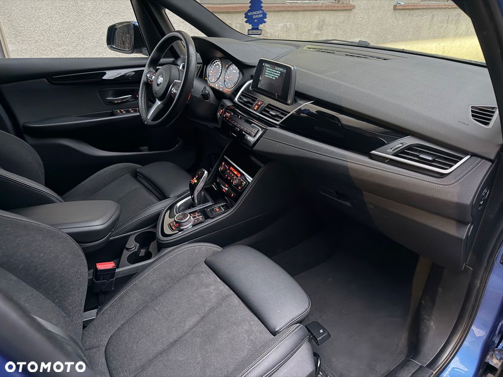 BMW Seria 2 220i M Sport sport - 32