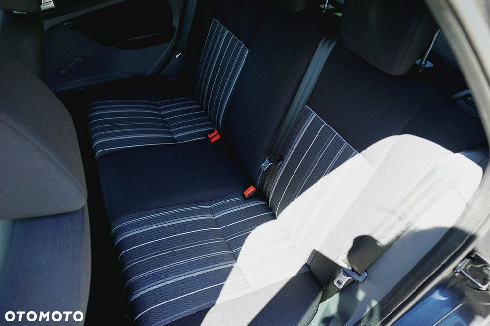 Ford Focus - 14
