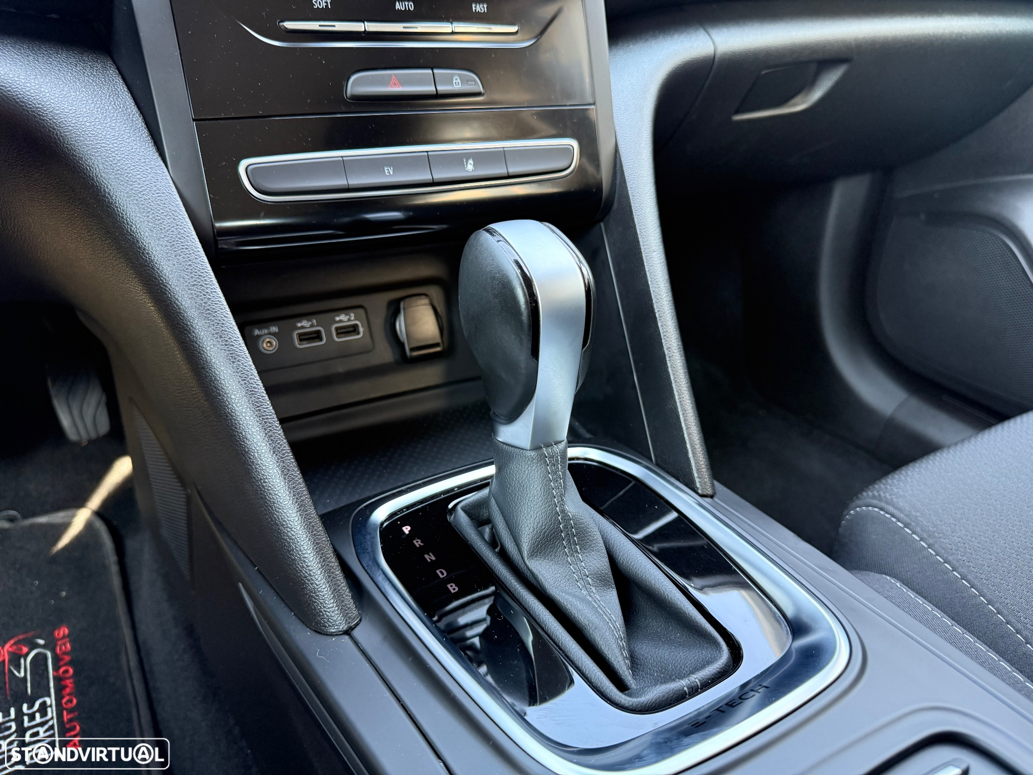 Renault Mégane 1.6 Plug-In Techno - 34