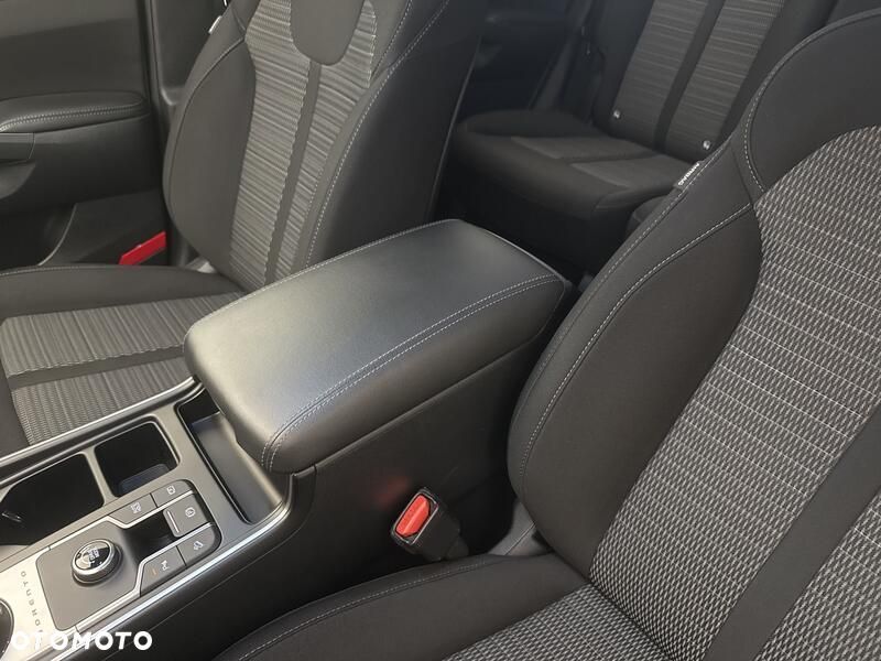 Kia Sorento 1.6 T-GDI HEV M - 20