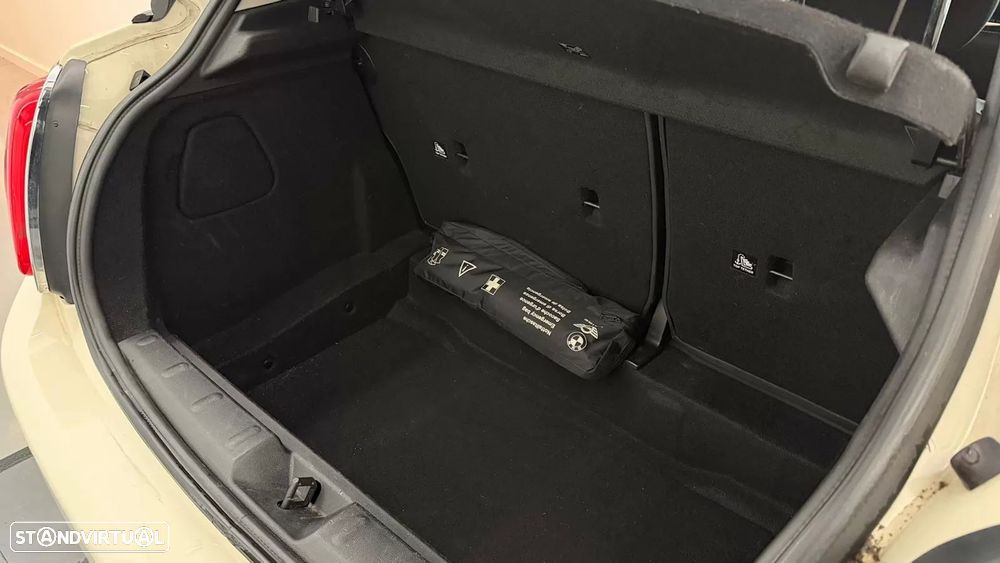 MINI 5 Portas One D - 25