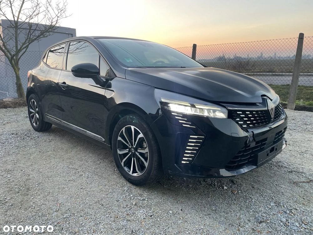 Renault Clio 1.6 E-TECH Techno