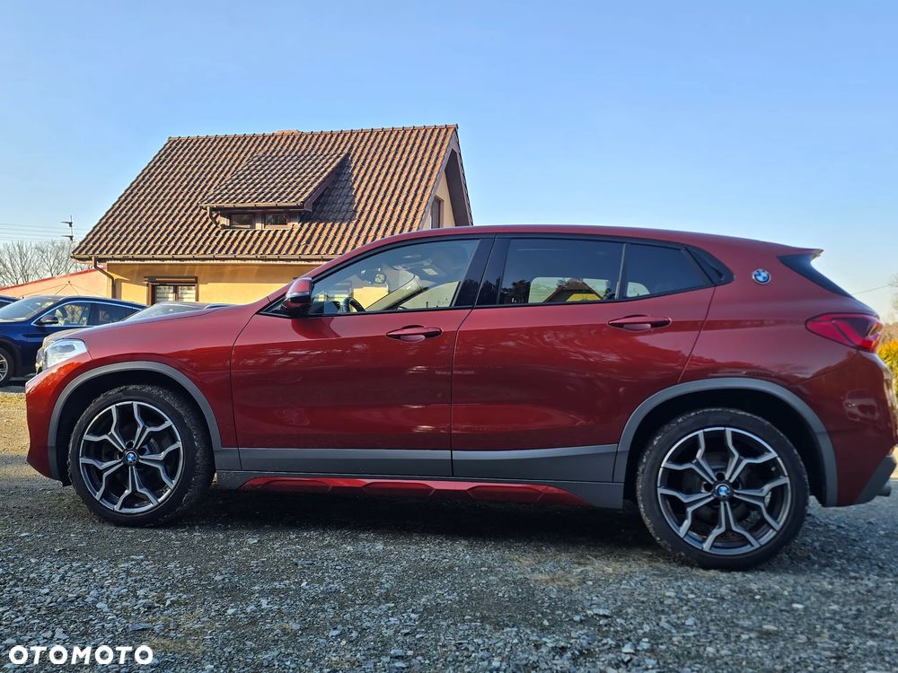 BMW X2 xDrive20i Advantage Plus - 9