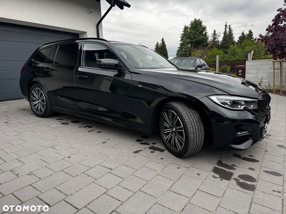 BMW Seria 3 330e xDrive M Sport - 12