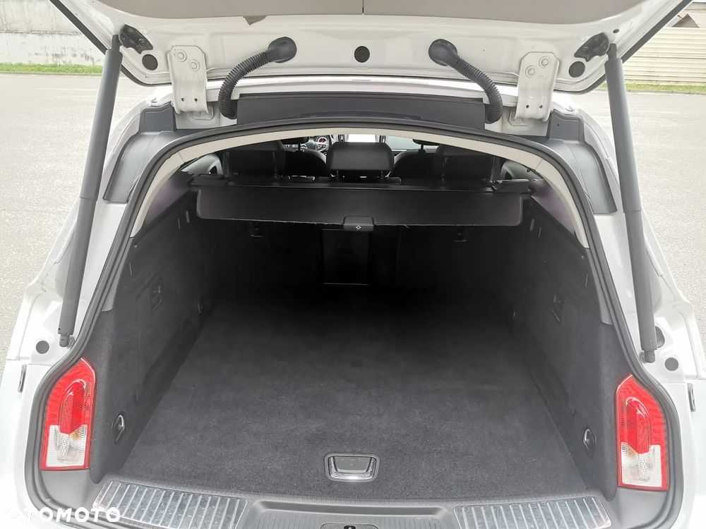 Opel Insignia 1.6 CDTI Sports Tourer - 19