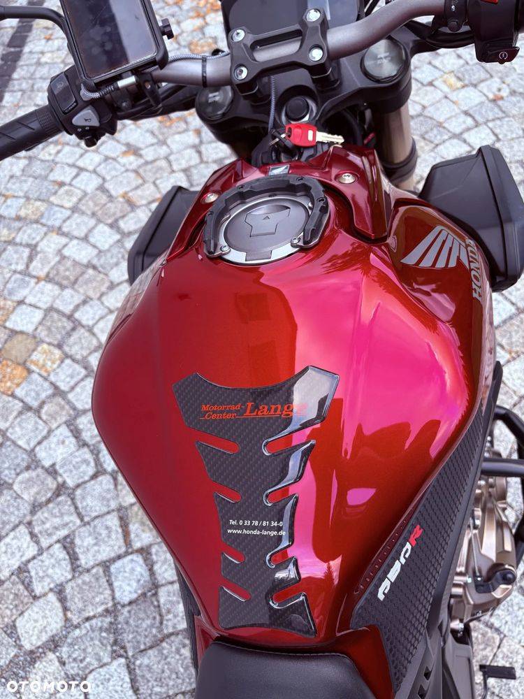 Honda CB - 25
