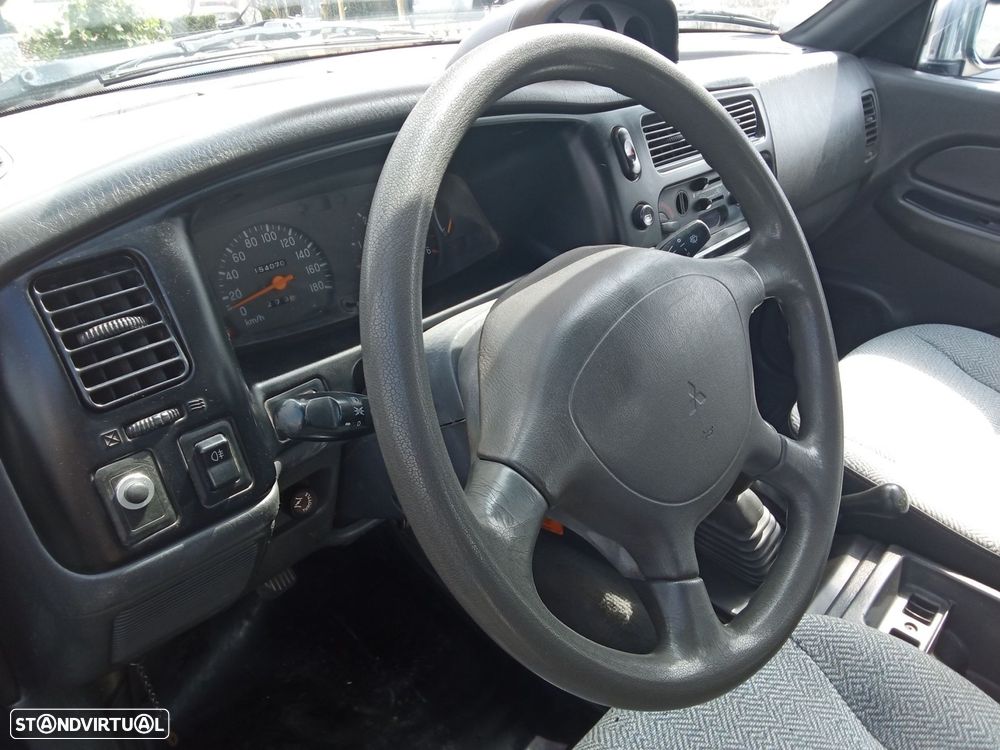 Mitsubishi L200 2.5 TD - 13