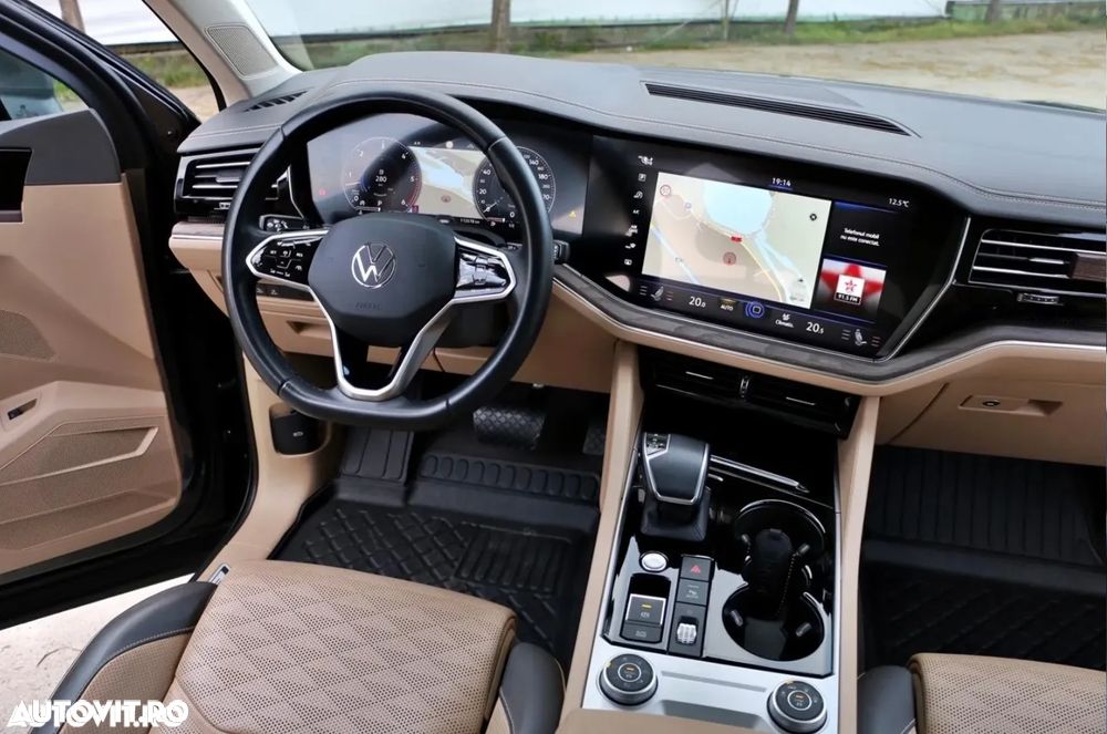 Volkswagen Touareg - 7