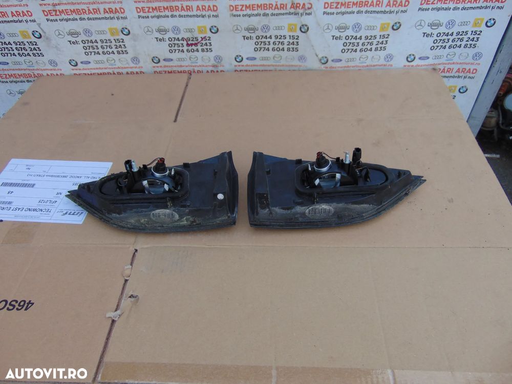 Stop haion Renault Espace 5 stopuri spate stanga dreapta haion lampa tripla - 5