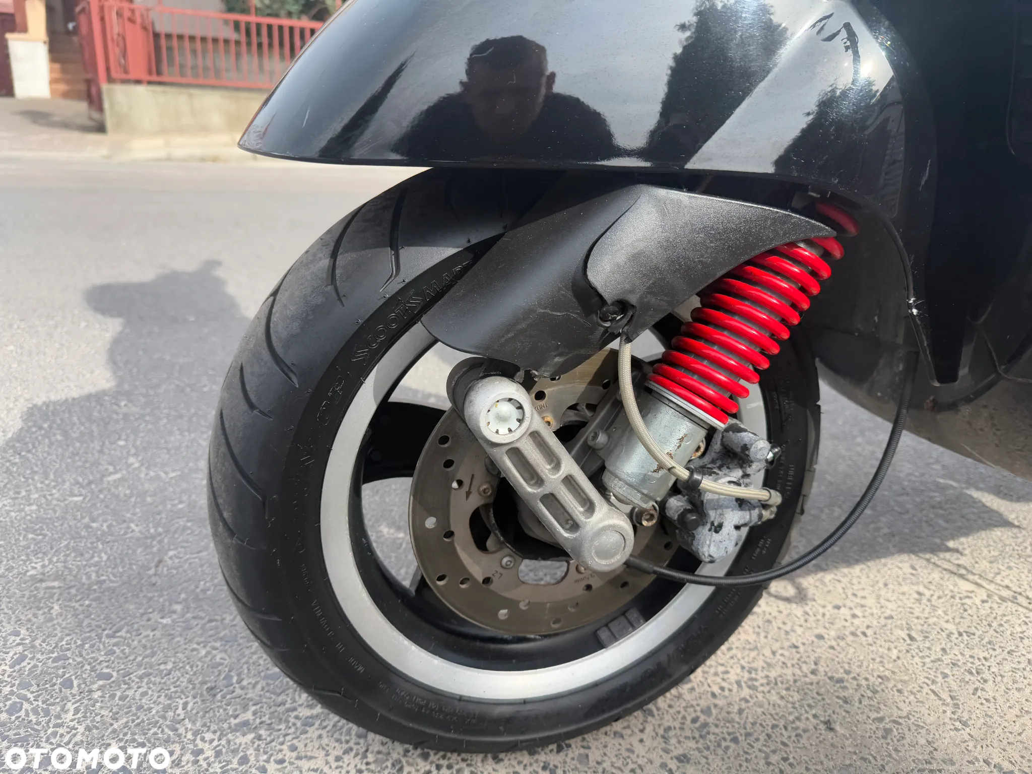 Piaggio Vespa - 11