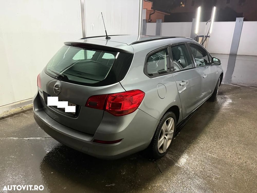 Opel Astra 1.4 Sports Tourer Edition - 4
