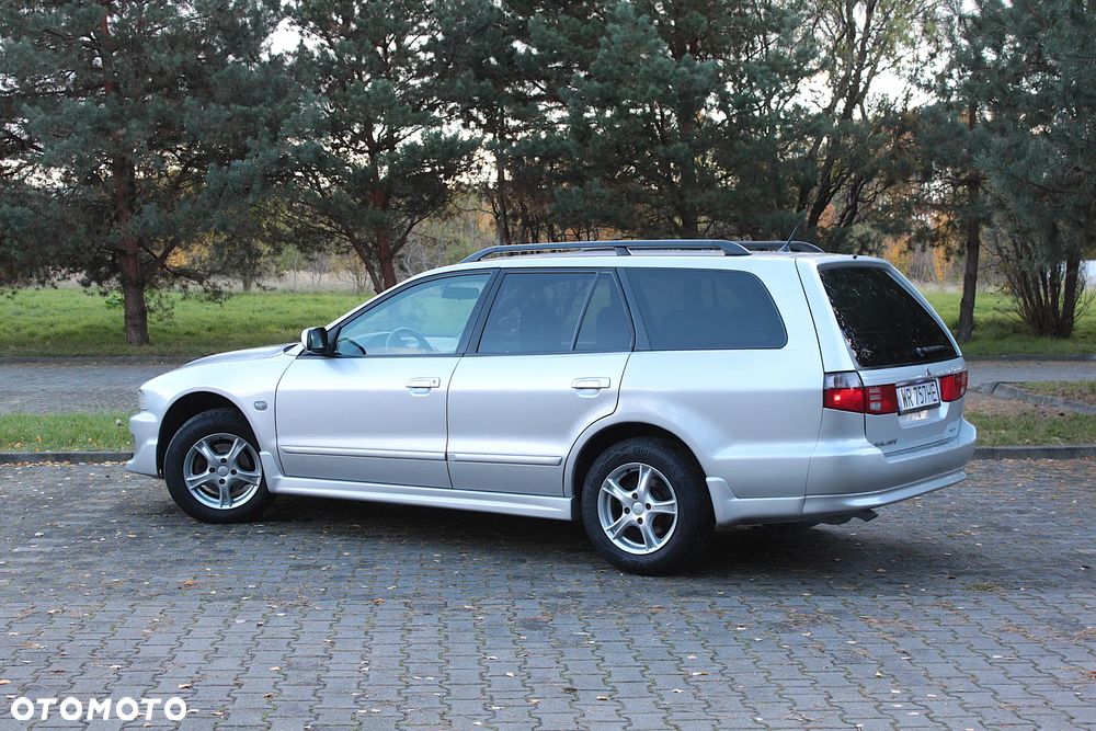 Mitsubishi Galant 2.5 V6 Avance - 5