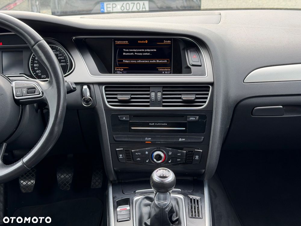 Audi A4 Avant 1.8 TFSI quattro S line Sportpaket - 28