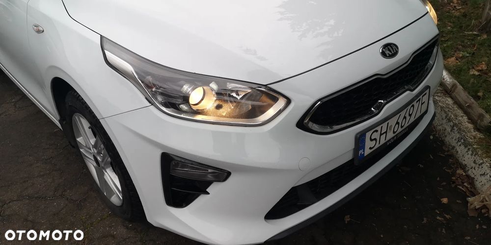 Kia Ceed 1.6 CRDi SCR L Business Line - 10