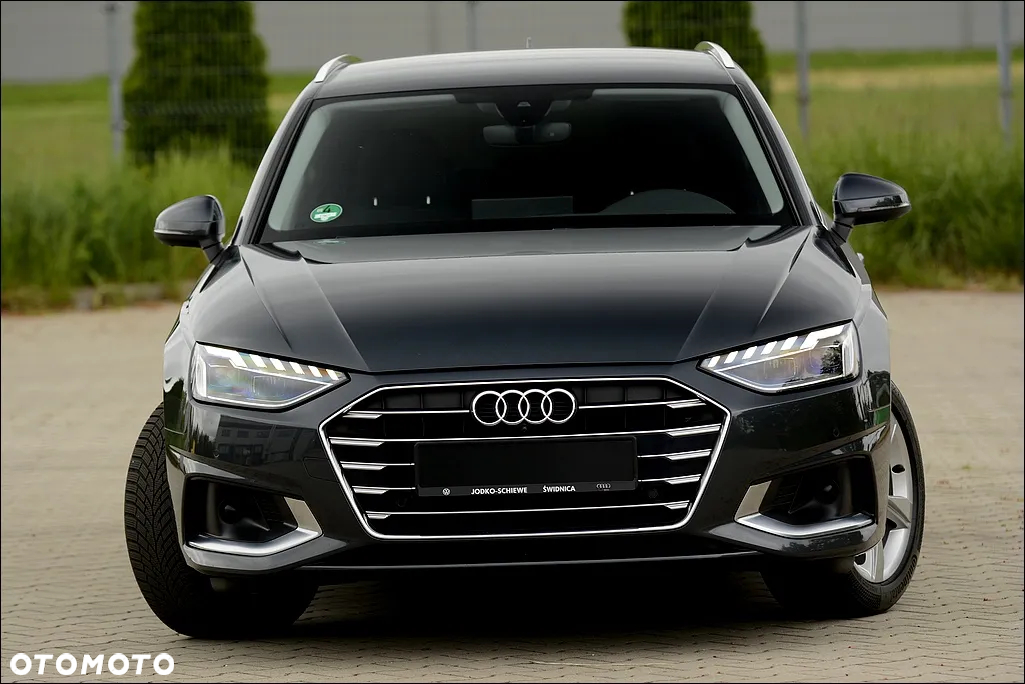 Audi A4 Avant 35 TDI S tronic advanced - 10