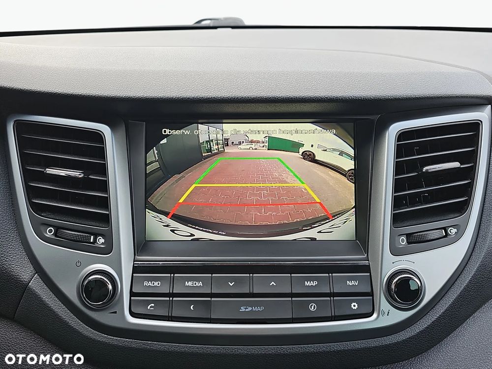 Hyundai Tucson 1.6 GDI BlueDrive Style 2WD - 18