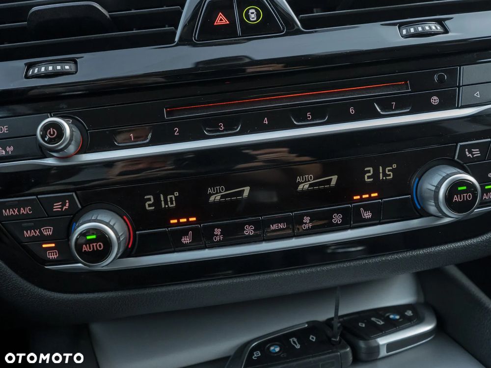 BMW Seria 5 - 30