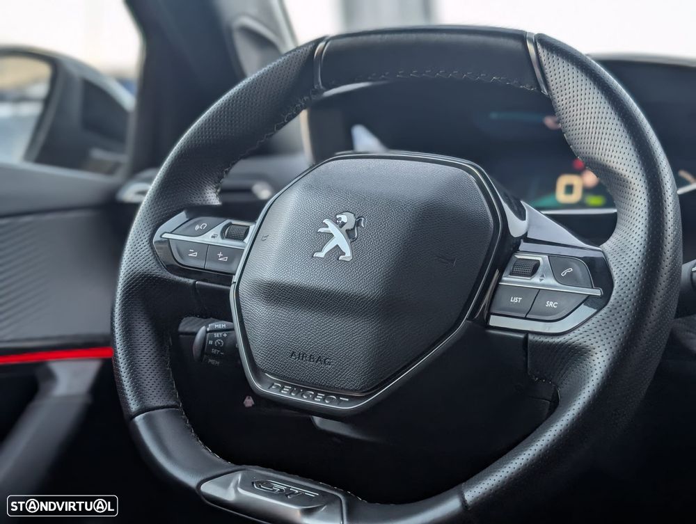 Peugeot e-2008 50 kWh GT Pack - 9
