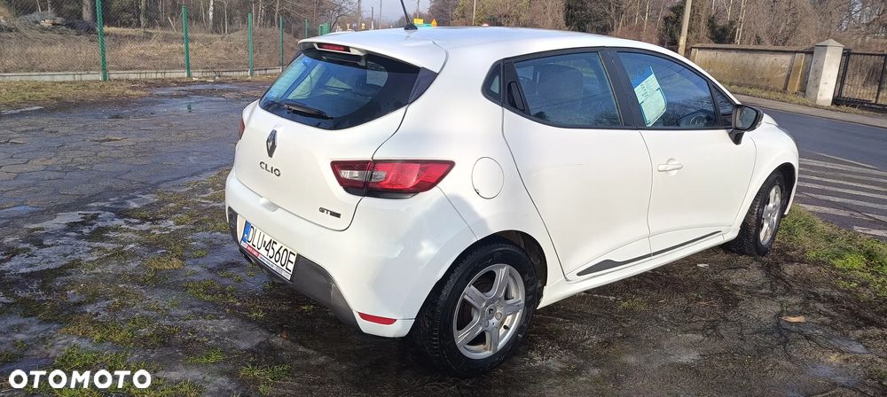 Renault Clio - 3