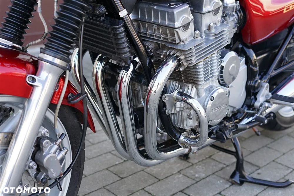 Honda CB - 31