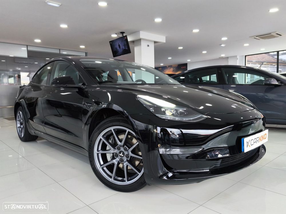 Tesla Model 3 Long Range Tração Traseira - 1