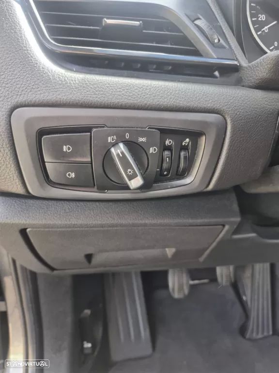 BMW 216 Gran Tourer d 7L - 9