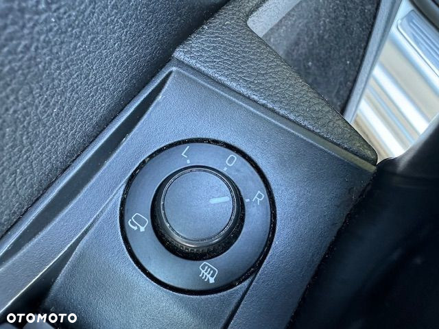 Skoda Superb 2.0 TDI DSG Premium Edition - 25