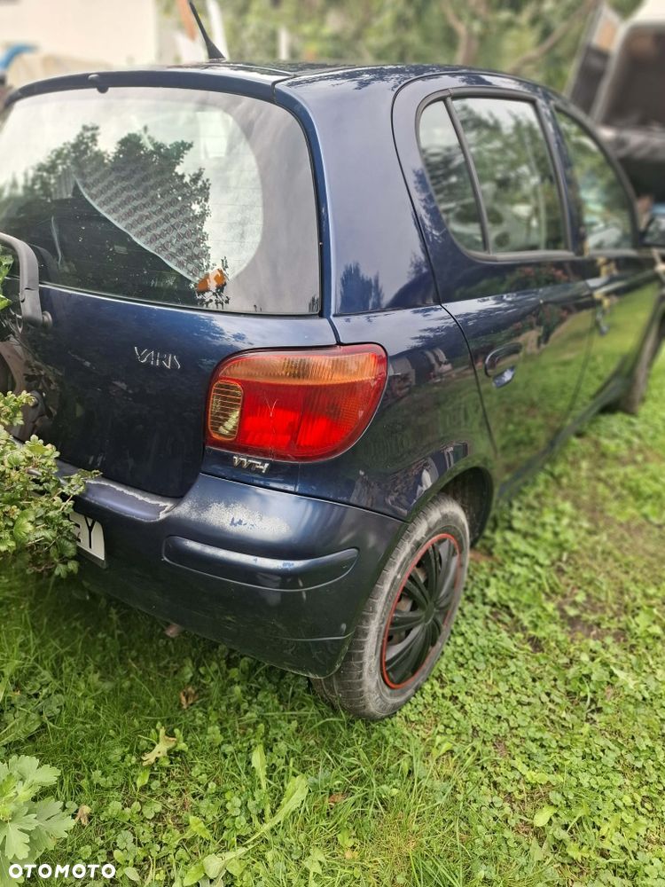 Toyota Yaris - 2